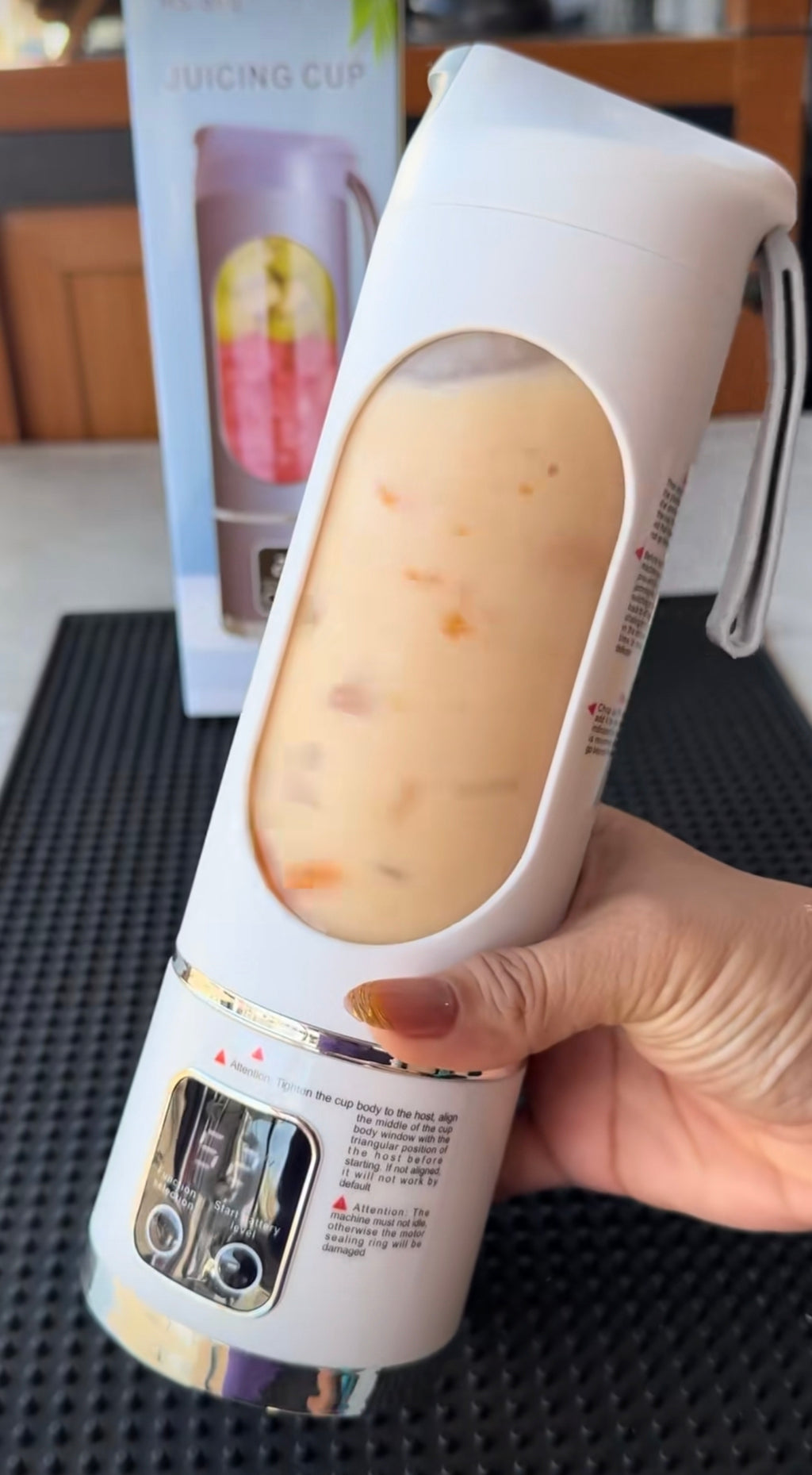 Fresh Smoothies. Anywhere. Instantly.